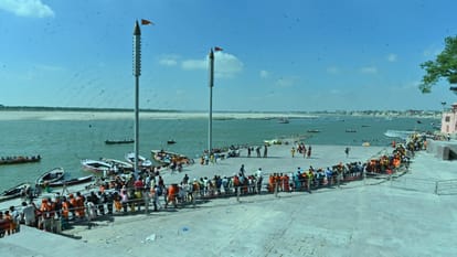 Offering of five crores in Kashi Vishwanath more than one crore devotees reached in kashi dham