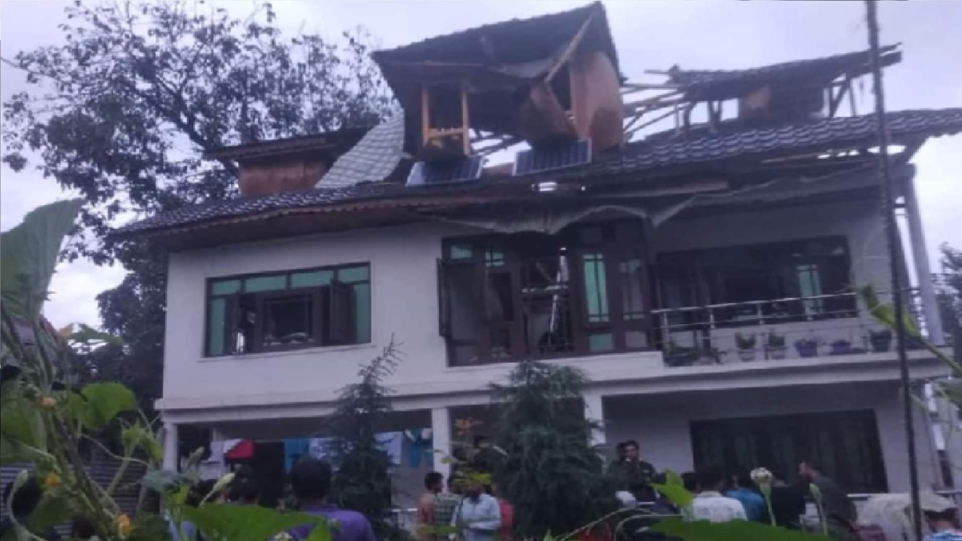 terrorist involved in murder of Kashmiri Pandit Sunil Kumar Bhatt in Shopian house has been attached