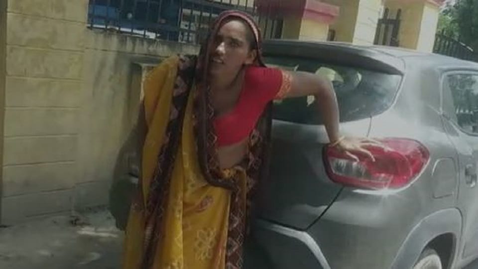 woman ate a poisonous substance after meeting DM Mainpuri