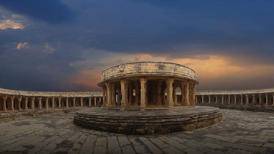 World Photography Day: Historical heritage of Madhya Pradesh will make your photography beautiful