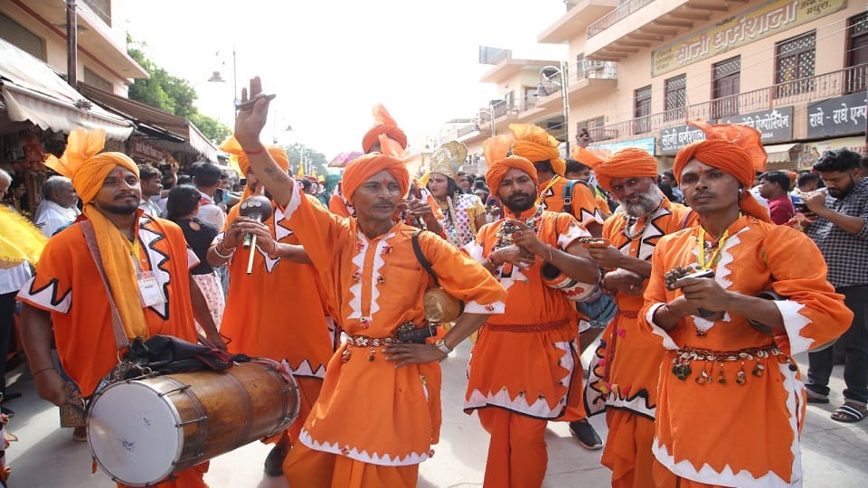 Krishna Janmashtami 2022 folk arts performances in mathura