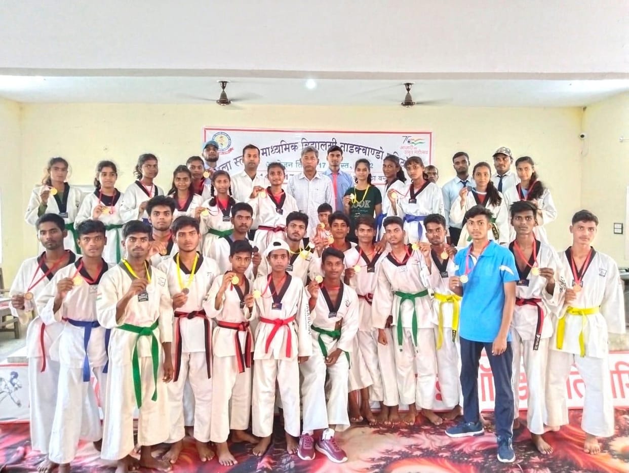 23 players won gold in district level competition