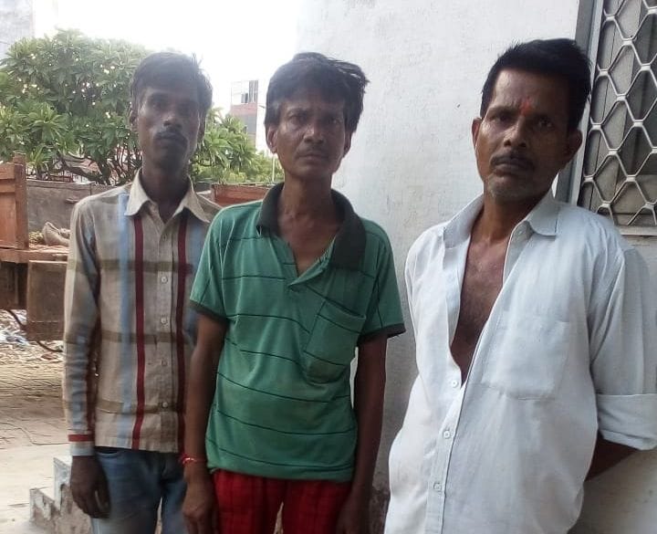 Unnao: Teenager's body found hanging in her house