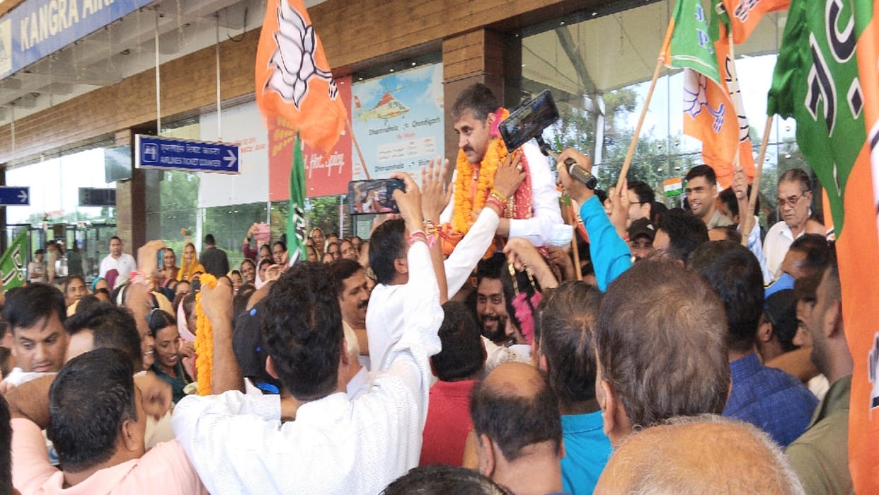 Pawan Kajal said that I will change the picture of Kangra in a month