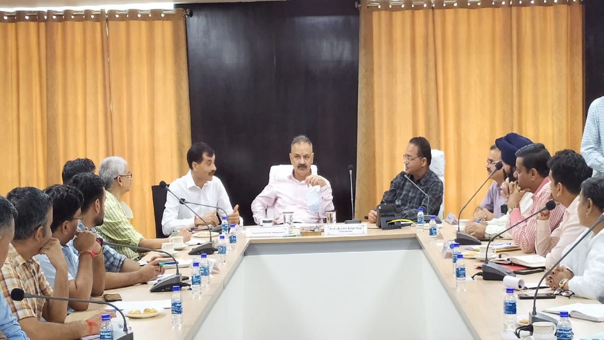 PM Modi public meeting to be held at Luhnu Maidan in Bilaspur, administration started preparations