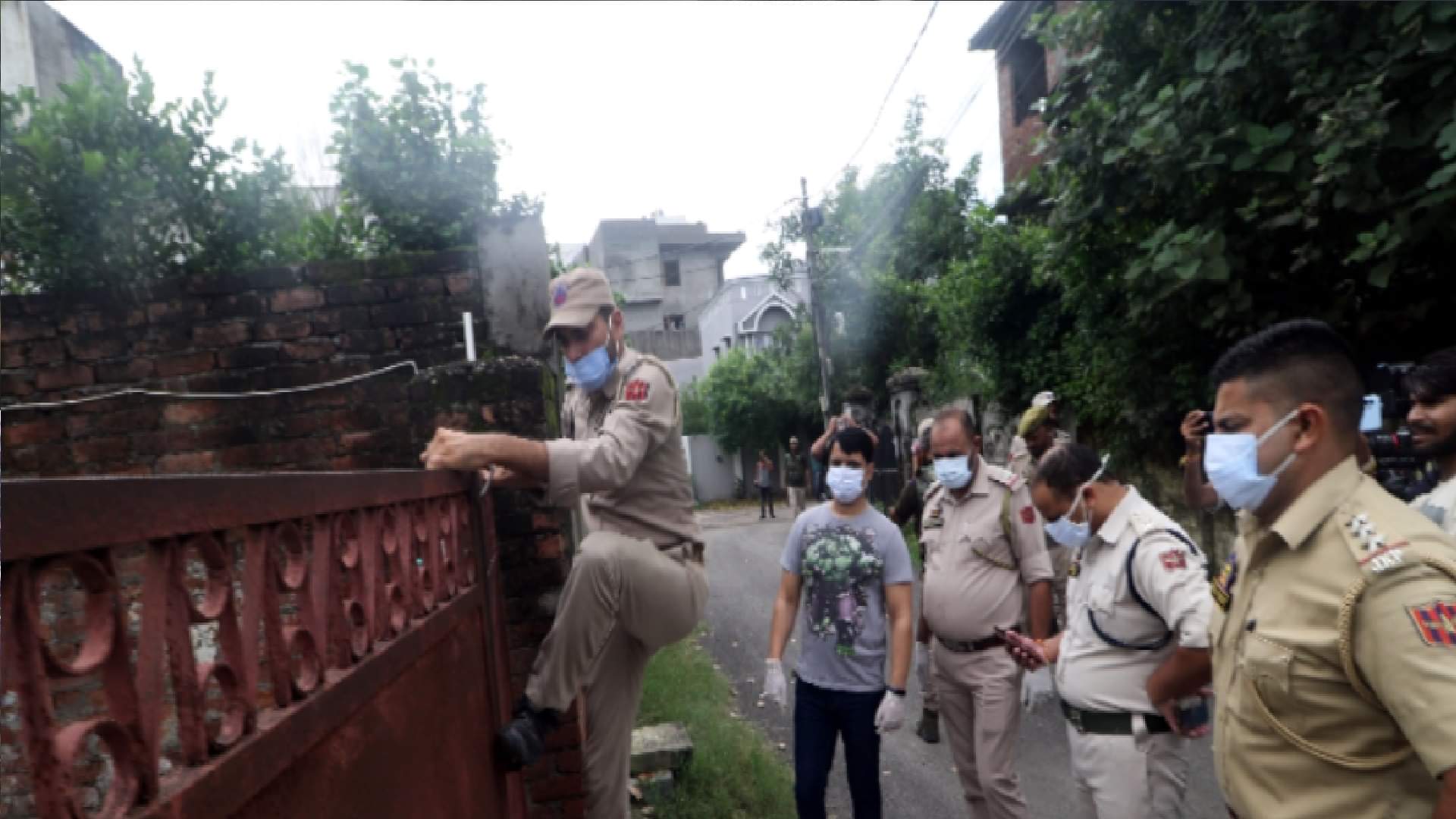 Bodies of six people were recovered from two houses in Tawi Vihar Colony of Siddara on outskirts of Jammu city