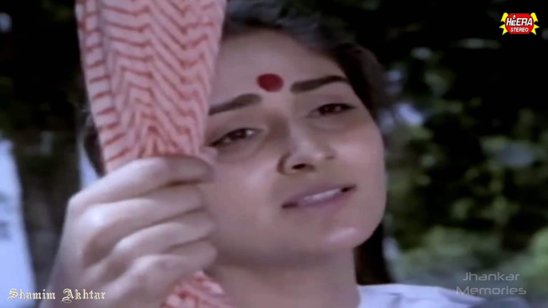 Janmashtami 2022 These Best Songs of Bollywood Filmed on Shri Krishna News in Hindi