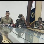 कैलास कोच ने पत्नी के साथ किया आत्मसमर्पण