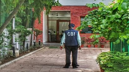 Delhi: सफदरजंग अस्पताल के डॉक्टर से जुड़े भ्रष्टाचार के मामले में CBI की छापेमारी, बिचौलियों पर भी गिरेगी गाज फाइल फोटो