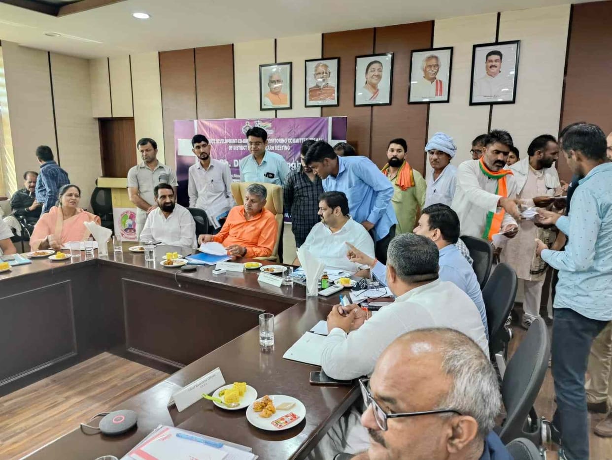 Prepare a model village of natural farming officials: Dharambir Singh
