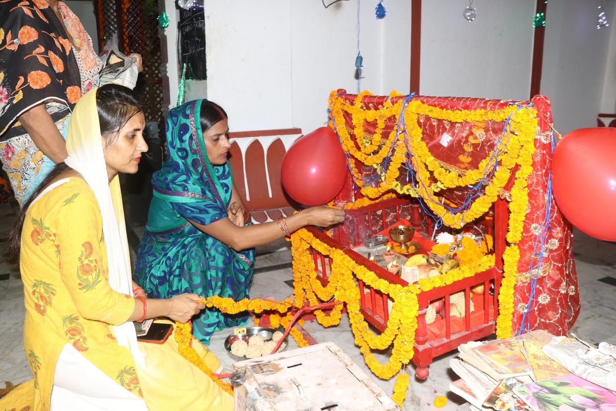 Temple decorated on Janmashtami, tableaux taken out
