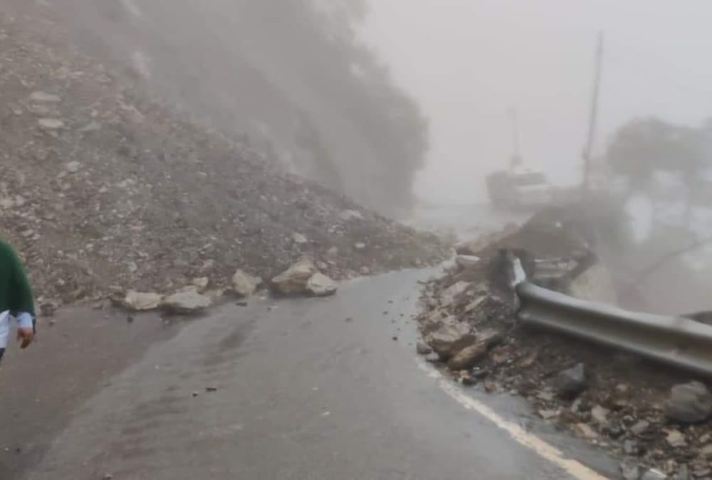 Mussoorie News: Road Closed and Kempty Falls Overflow After Heavy Rainfall see visuals
