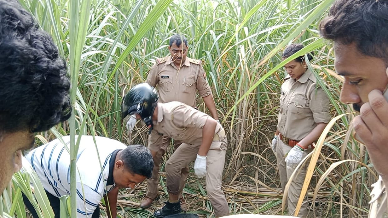 The dead body of a teenager found in a sugarcane field in Azamgarh ruckus in the family
