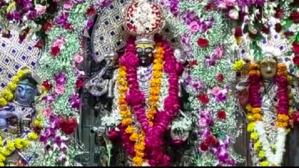 Janmashtami 2022: Maha Aarti will be held late at night in Ujjain's Gopal Mandir