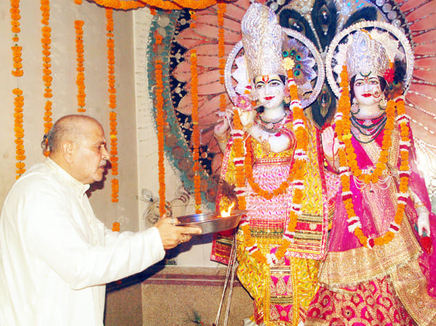 Kanhai was born in Nand's house, congratulations echoed everywhere