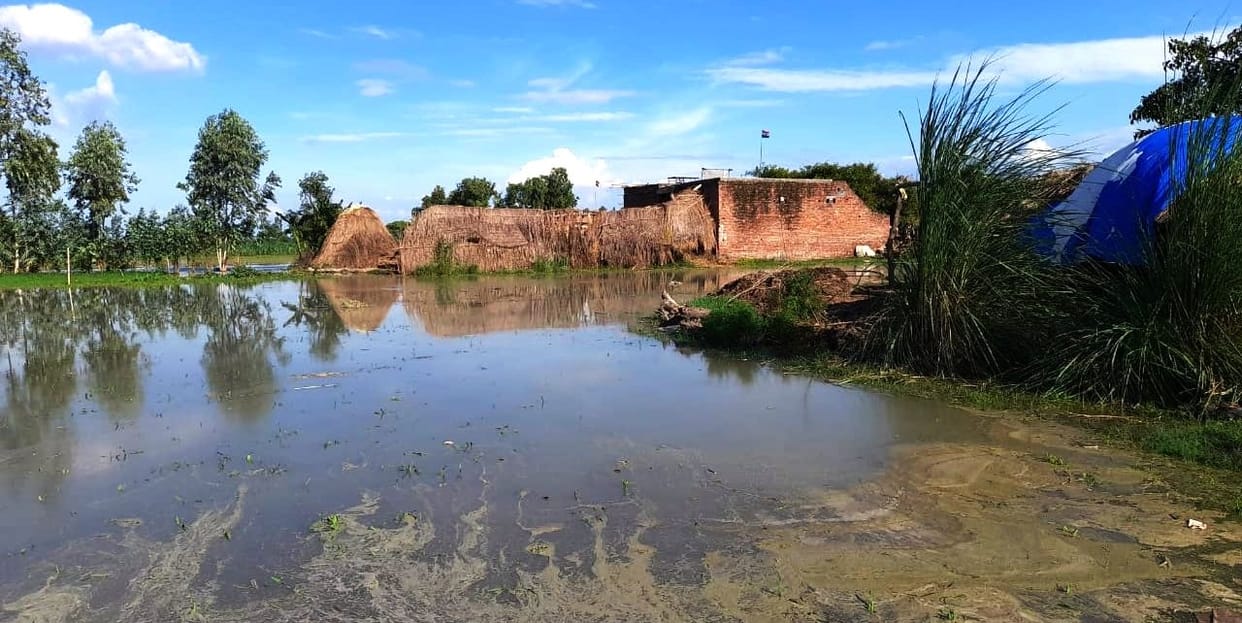 Discharge from barrage decreased, water level decreased