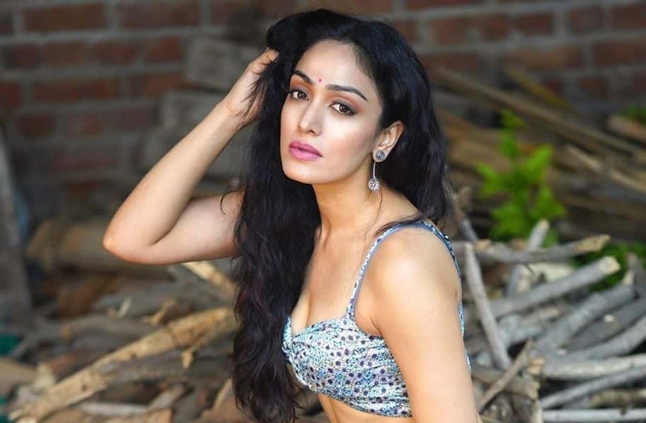 Dhokha Round D Corner Actress Khushali Kumar talks about her Father Gulshan Kumar in teaser Launch Event