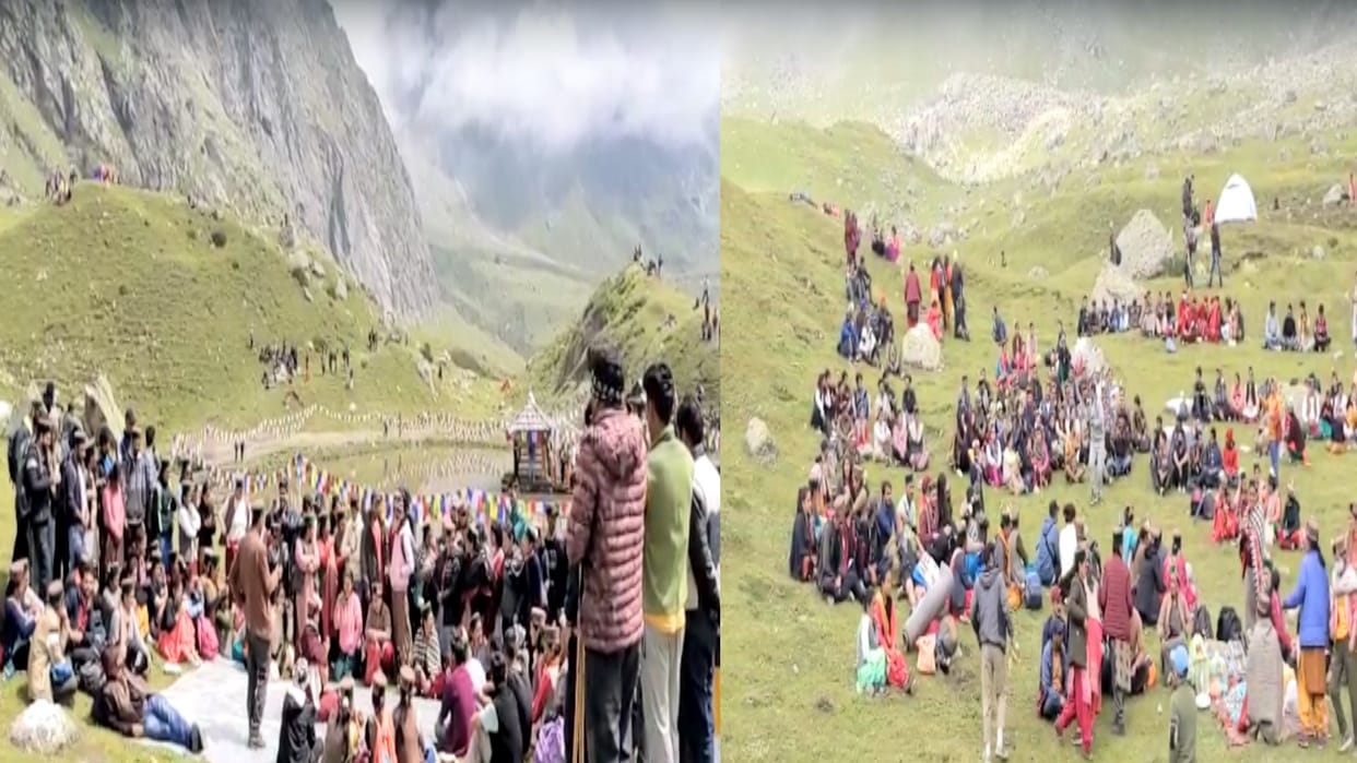 Krishna Janmashtami: Visiting Shri Krishna after traveling 12 km from Kinnar Yula