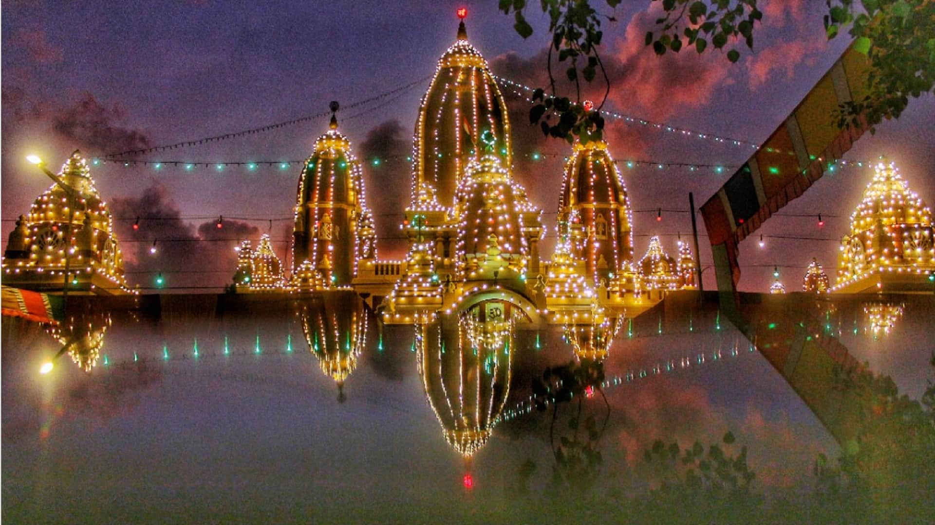 Janmashtami celebrated in huge crowd of devotees in Laxmi Narayan temple and ISKCON delhi