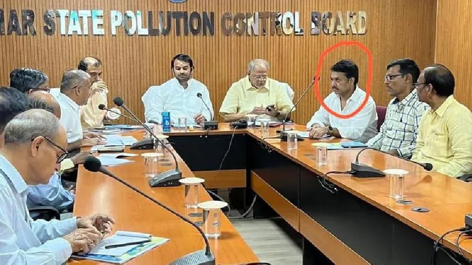 Bihar Minister Tej Pratap yadav in controversy over Misa bharrti husband Shailesh seen in meeting