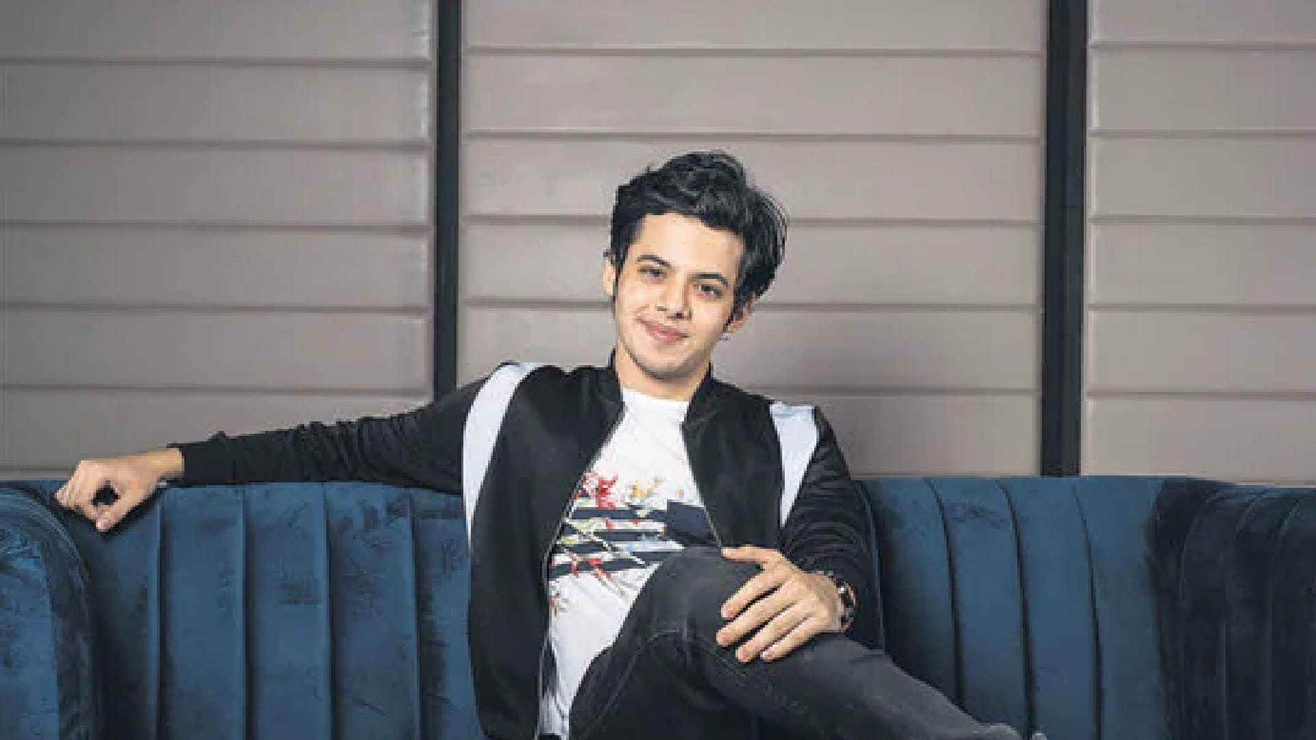Aamir khan film Taare Zameen Par child artist Darsheel Safary to make his debut from Tibba