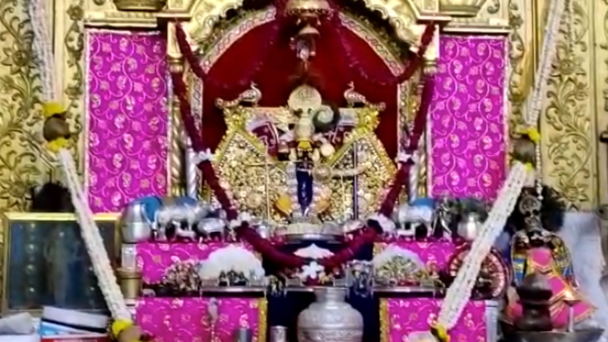 Cake will not be cut on Shri Krishna Janmashtami in the Sanwaliya Seth mandir