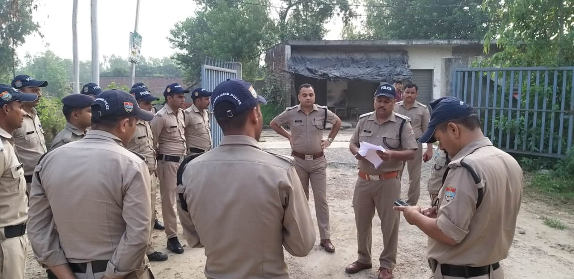 Bomb blast threat many stations including Haridwar Jaish-e-Mohammed Letter received Uttarakhand news in hindi