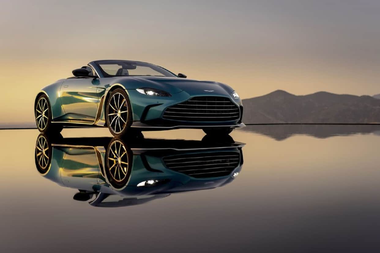 2023 Aston Martin V12 Vantage Roadster Revealed Officially Know Specifications Features News in Hindi