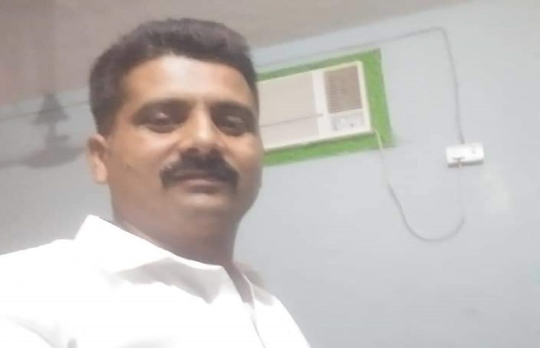 Death of young man due to electrocution in azamgarh who checking house light