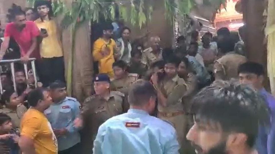 banke bihari temple two devotees died due to huge crowd in Vrindavan on Janmashtami
