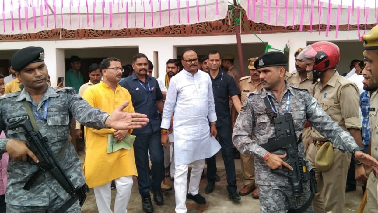 Deputy CM Brajesh pathak inaugrate the PG Bhawan of mahavidyalaya in Ambedkarnager.