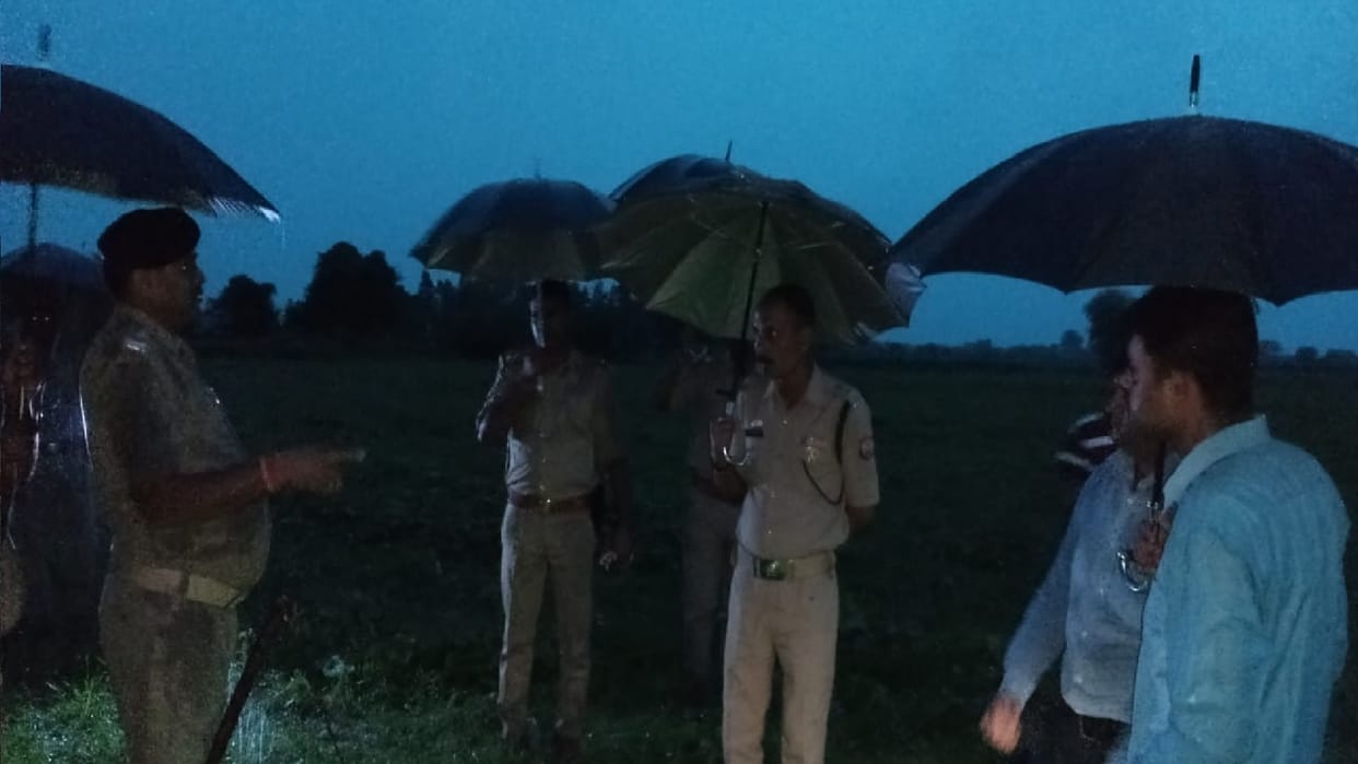 Encounter In Banda Three miscreants accused of robbery arrested