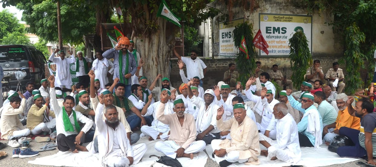 Aligarh: Farmers protest against Lakhimpur episode
