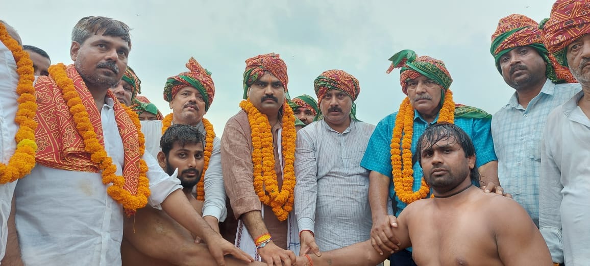 Wrestler Sarvesh hurts Sonu