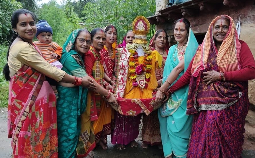 ...O devi ka thaan, daina hoya, jai gaura jai maheshwara