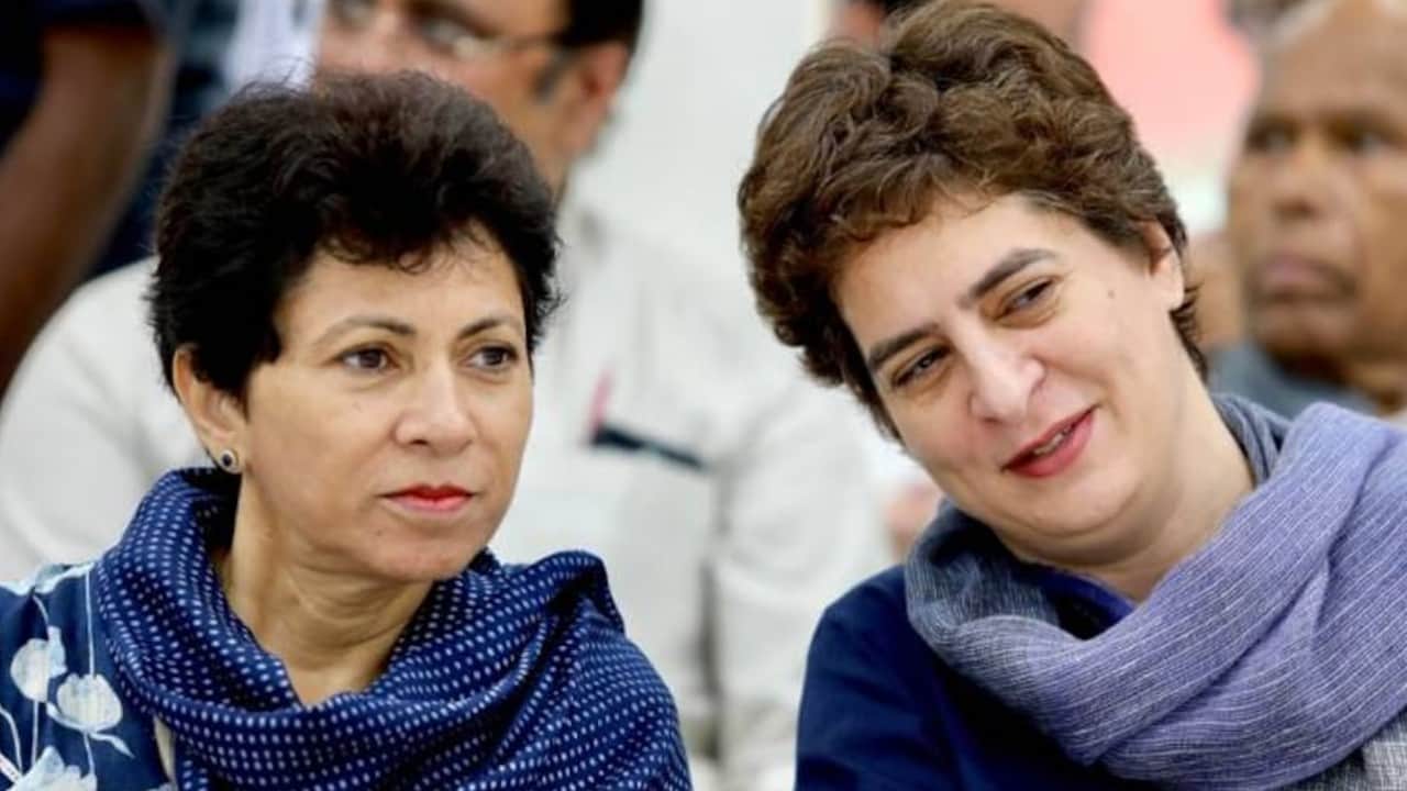 Is the new president of congress is outside from the Gandhi family, who is the claimant?