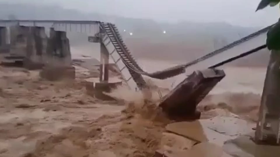 Large part of rail bridge on Pathankot-Jogindernagar narrow gauge railway section submerged in river