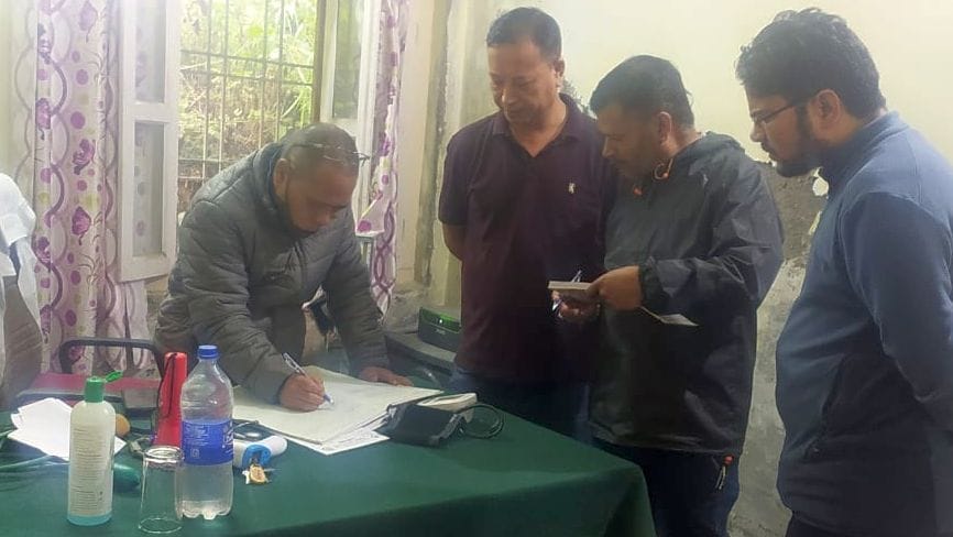 Two doctors and a nurse found absent in Community Health Center Madkot