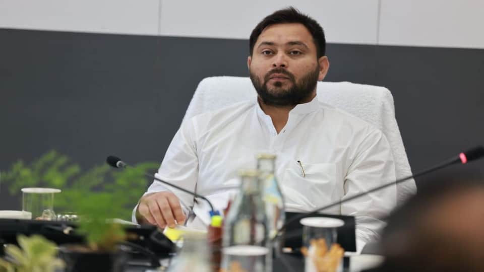 Bihar: land for job scam in which Lalu's entire family is involved