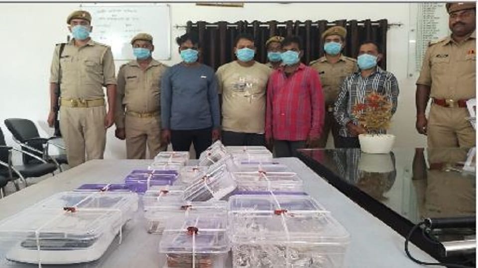 Theft revealed from the bullion shop four miscreants arrested