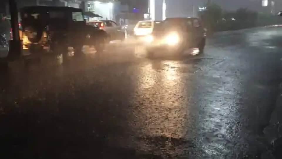 Madhya Pradesh Weather Update Today: Alert of extremely heavy rain in seven districts including Bhopal