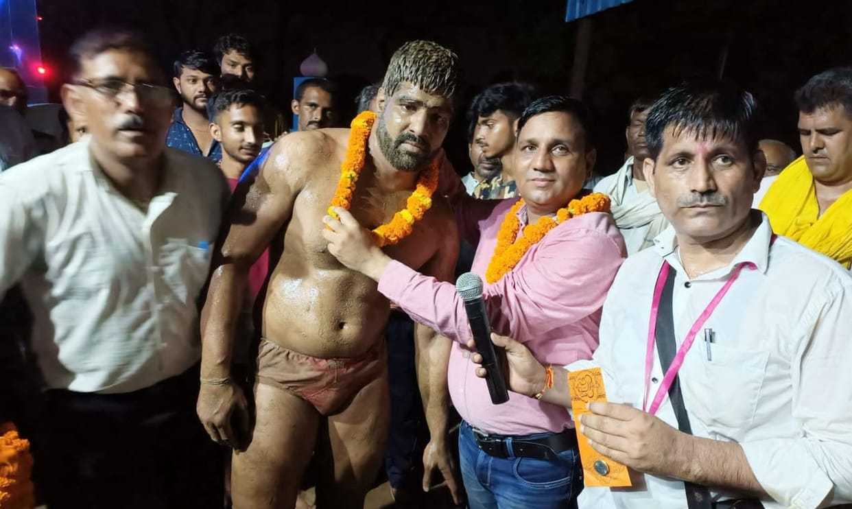 Rakesh wrestler became the winner in wrestling