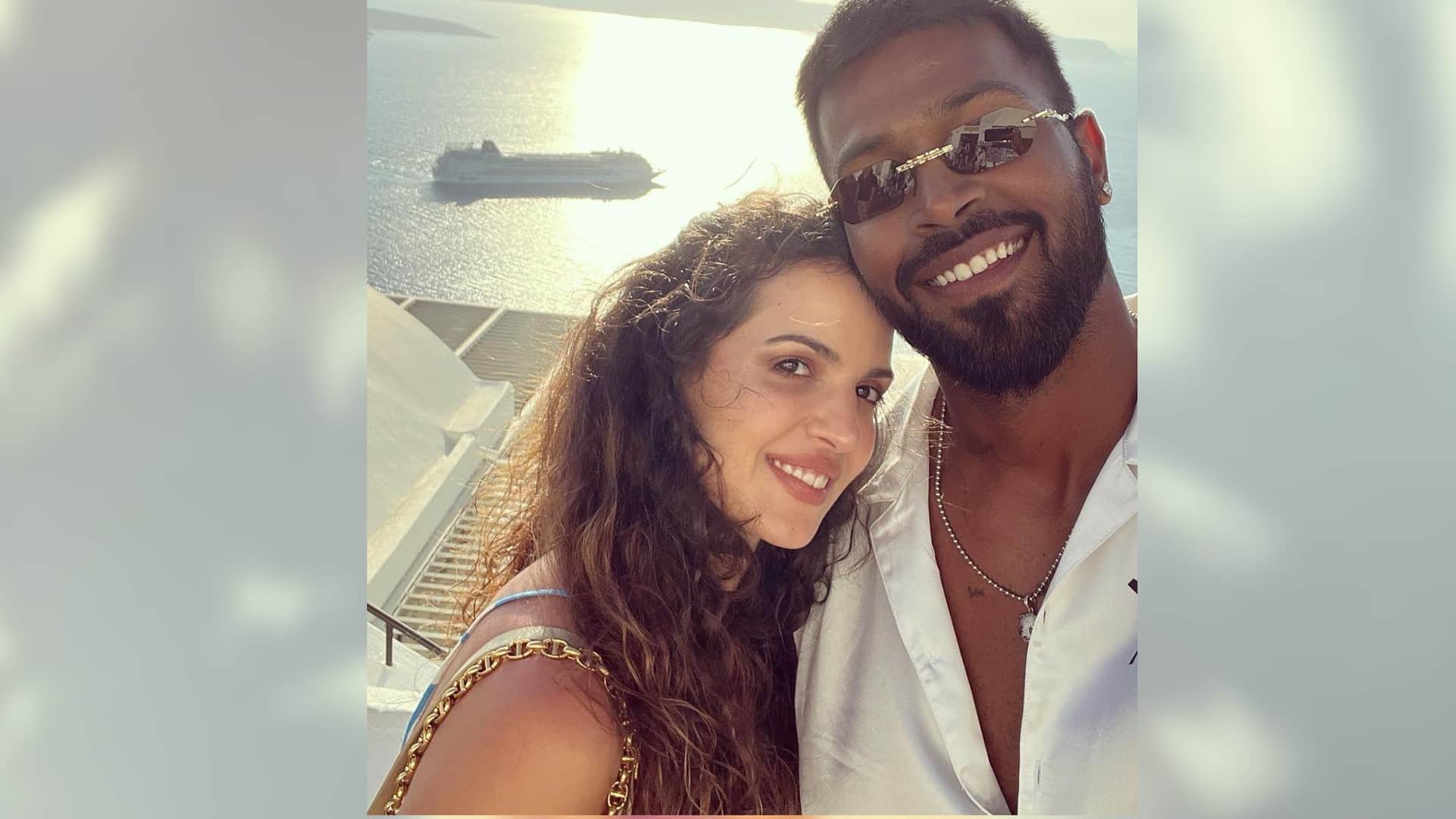 Indian Cricketer Hardik Pandya Shares Glamorous photos with natasa stankovic