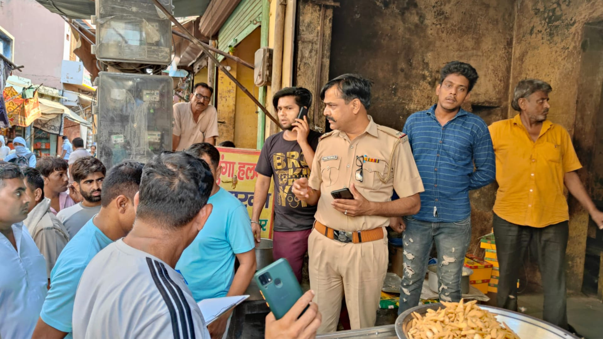 Firing on sweet seller in Jhajjar and demanded extortion of 60 lakhs