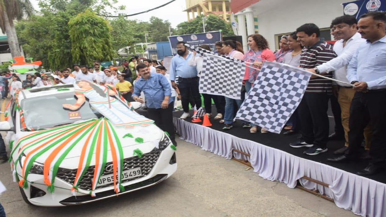 Car nival womans car rally in varanasi