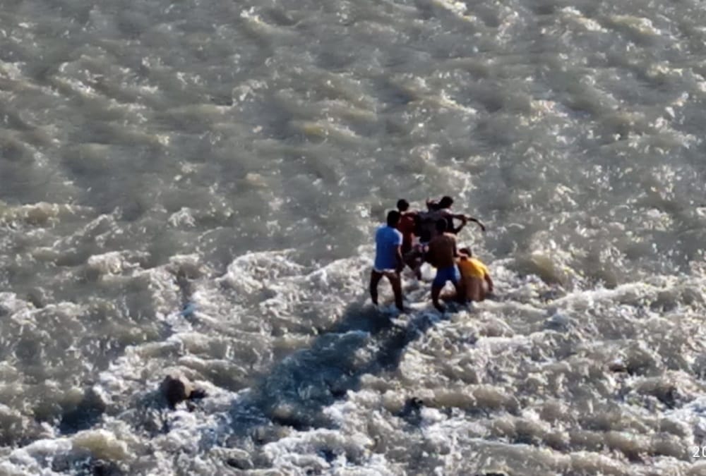 Nainital News: Two Air force Officer Drowns into Kosi river during bath
