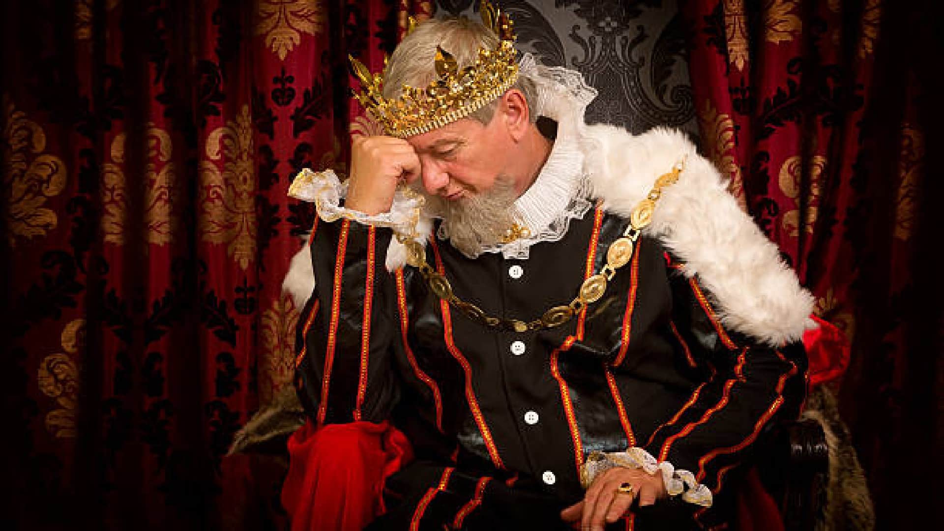 weird obsessions of kings around the world Know their Unknown Facts in Hindi