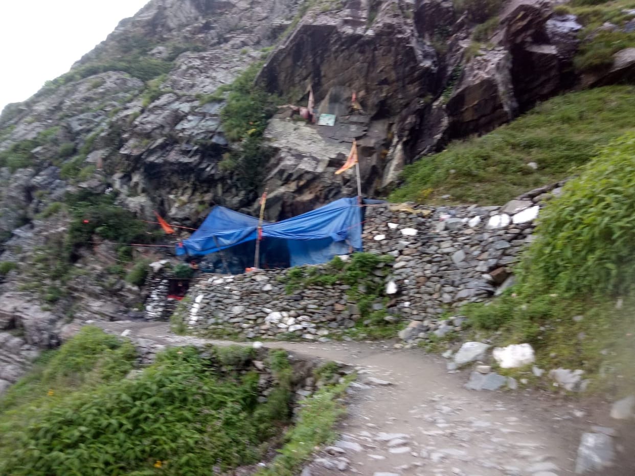 The sound of gharaat is still heard from the mountain, the sound of gharaat is