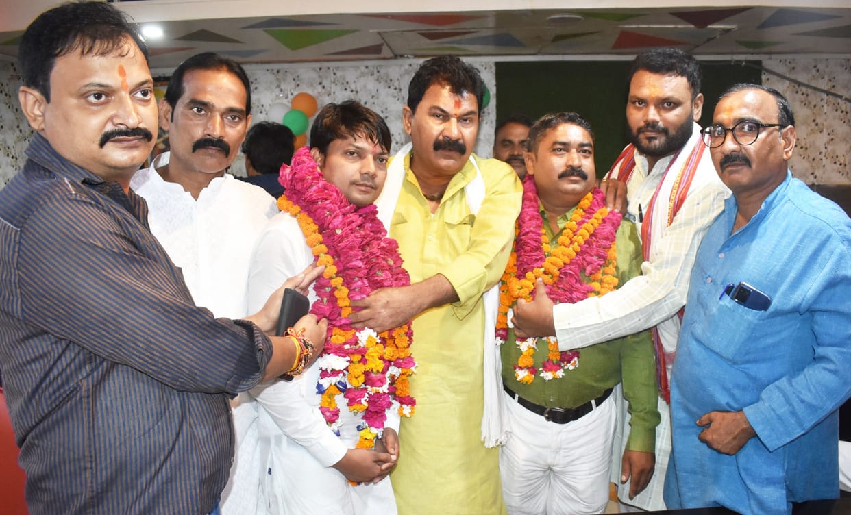 Fatehpur: Suraj became city president, Arun General Secretary