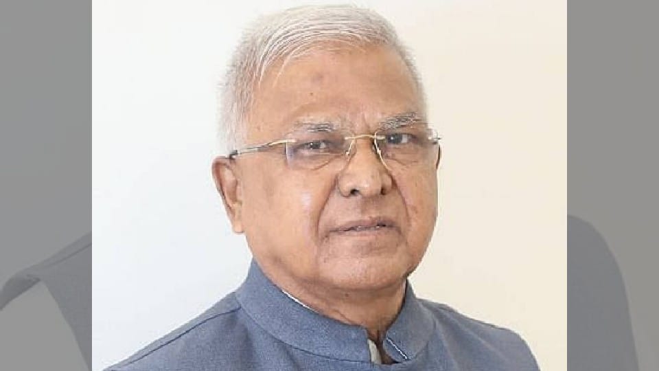 MP News: Governor Mangubhai Patel admitted to AIIMS after breathing problem, on oxygen support
